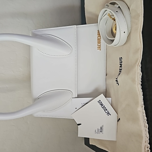Jacquemus like new white le grande chiquito - Picture 3 of 3